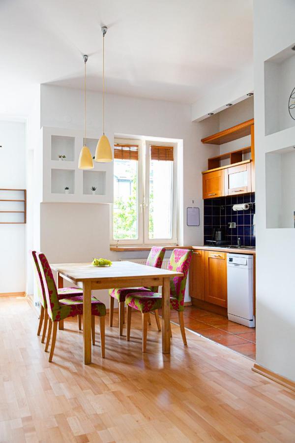 Apartment Ten Варшава Экстерьер фото