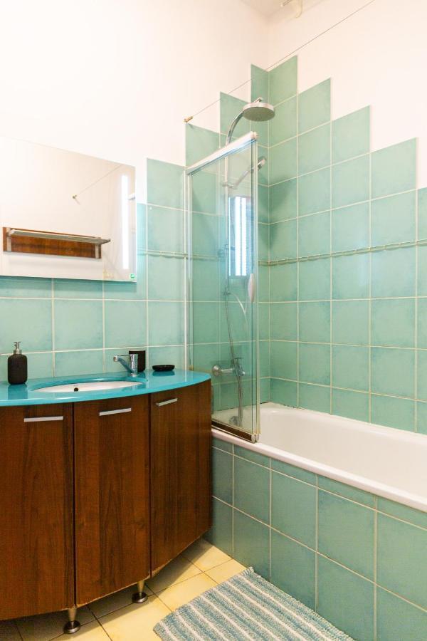 Apartment Ten Варшава Экстерьер фото